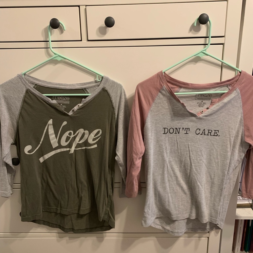 Two rue21 long sleeves bundle